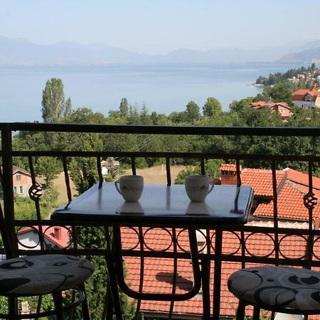 Villa Karolina Ohrid Bagian luar foto