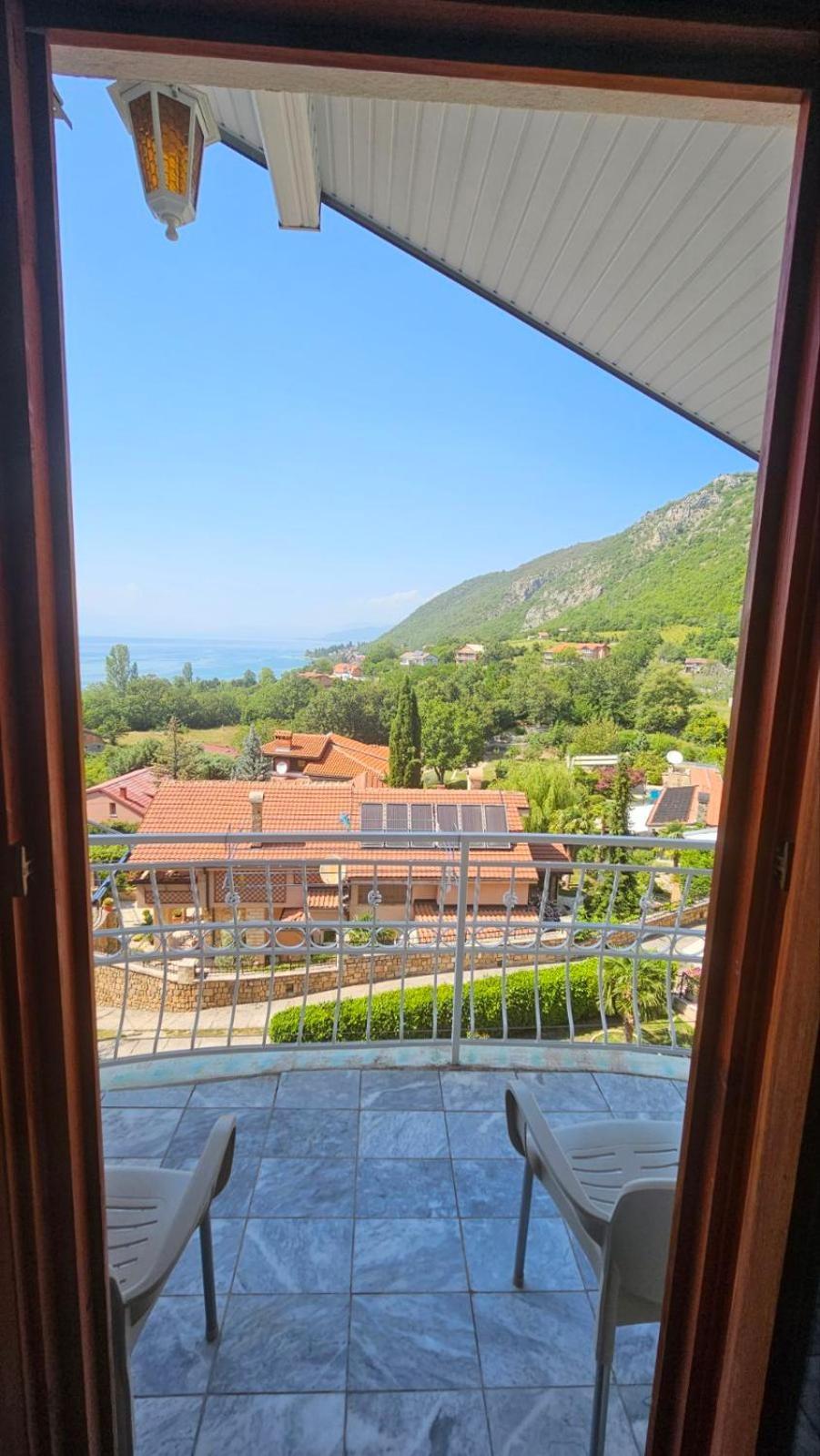 Villa Karolina Ohrid Bagian luar foto