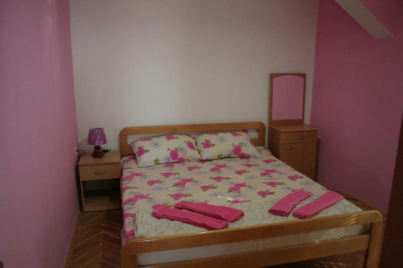 Villa Karolina Ohrid Bagian luar foto