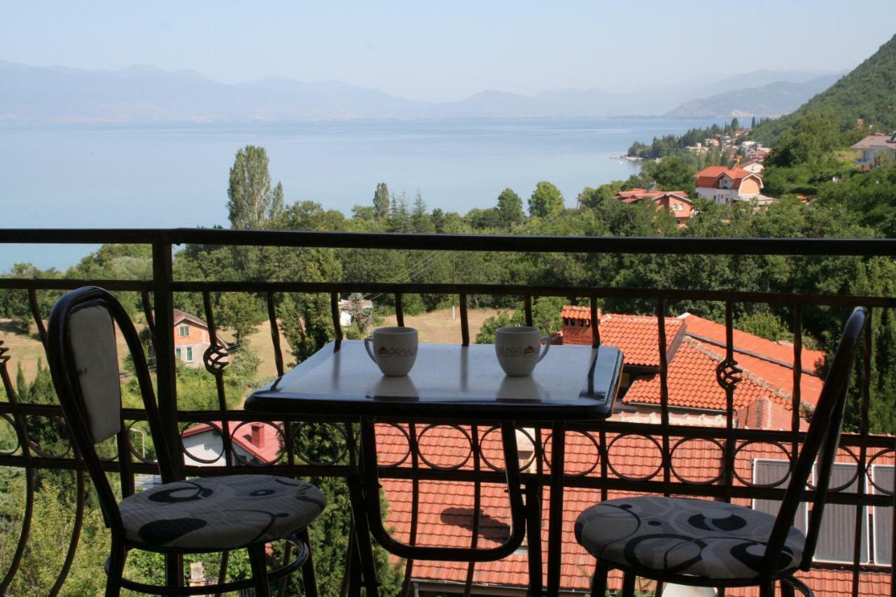 Villa Karolina Ohrid Bagian luar foto
